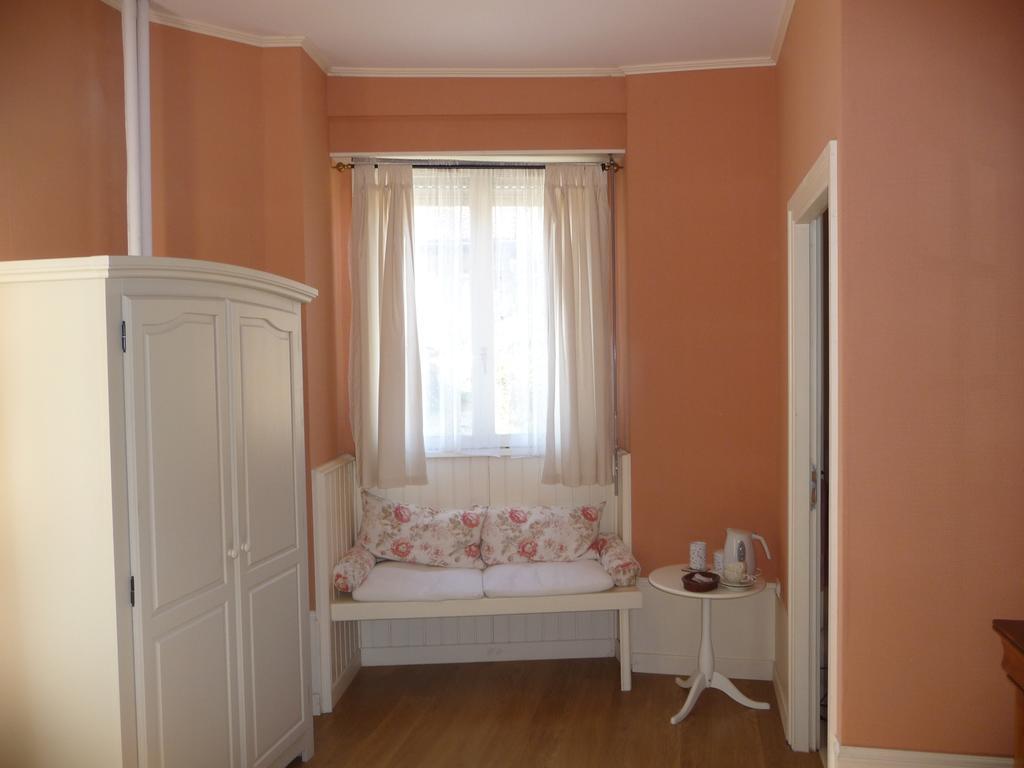 Couette-café Résidence De Vaux Nans-sous-Sainte-Anne